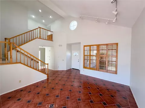 Living - 8932 Mesa Oak, Riverside, CA 92508 photo 2 of 7