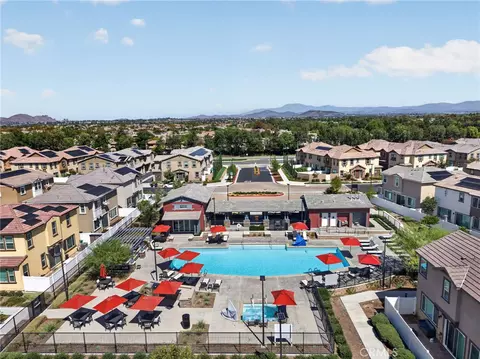 View/Area - 40536 Birchfield, Temecula, CA 92591 photo 2 of 6