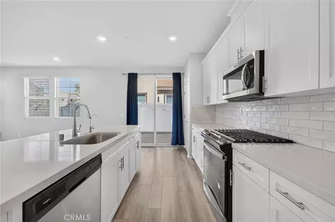 Kitchen - 40536 Birchfield, Temecula, CA 92591 photo 1 of 1