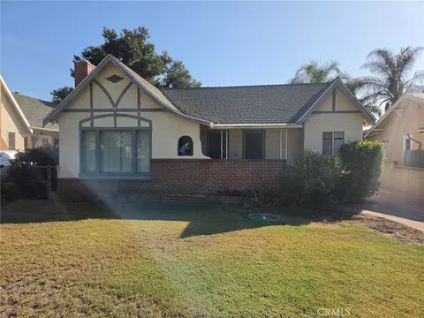 4020 Rosewood Pl, Riverside, CA 92506