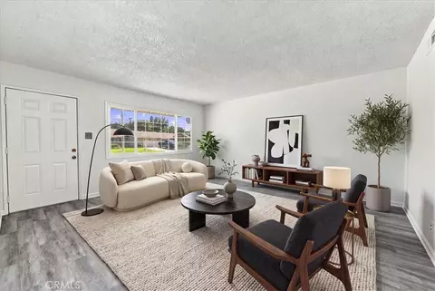 Living - 6267 Sheridan Ct, Riverside, CA 92504 photo 3 of 4