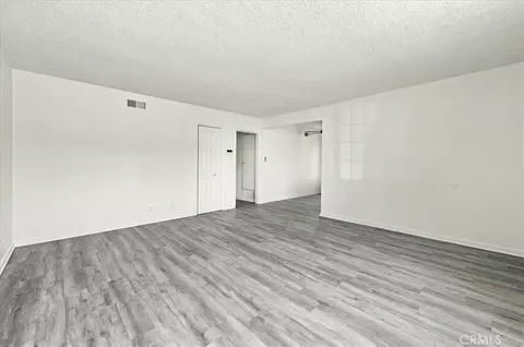 Living - 6267 Sheridan Ct, Riverside, CA 92504 photo 2 of 4