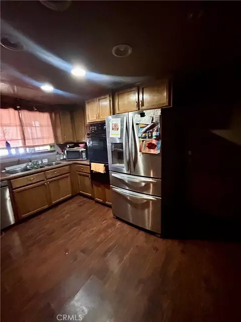 Kitchen - 24211 Pala, Apple Valley, CA 92307 photo 1 of 2