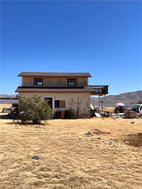 Exterior - 24211 Pala, Apple Valley, CA 92307 photo 3 of 5