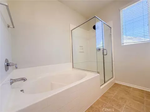 Bath - 29495 Glenhurst, Menifee, CA 92584 photo 3 of 7