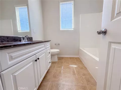 Bath - 29495 Glenhurst, Menifee, CA 92584 photo 5 of 7
