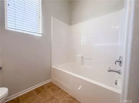 Bath - 29495 Glenhurst, Menifee, CA 92584 photo 6 of 7