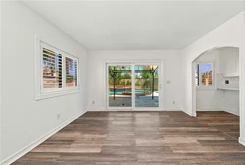Living - 9140 Owari Ln, Riverside, CA 92508 photo 2 of 9