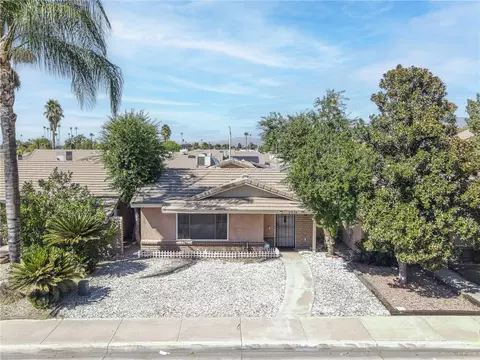 View/Area - 2810 W Devonshire, Hemet, CA 92545 photo 1 of 4