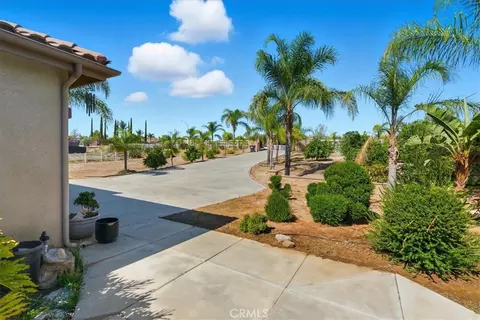 Exterior - 17715 Timberview Dr, Riverside, CA 92504 photo 2 of 5
