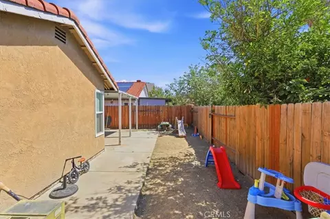 Exterior - 145 Appletree Dr, Perris, CA 92571 photo 10 of 11
