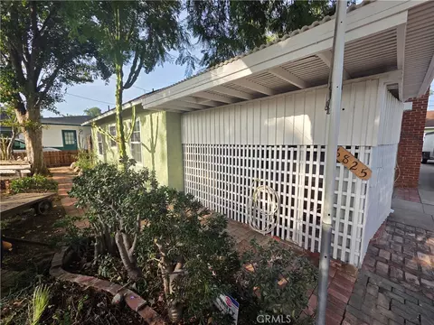 Exterior - 6825 Glacier Dr, Riverside, CA 92506 photo 4 of 19