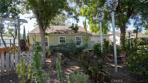 Exterior - 6825 Glacier Dr, Riverside, CA 92506 photo 6 of 19