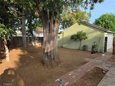 Exterior - 6825 Glacier Dr, Riverside, CA 92506 photo 10 of 19