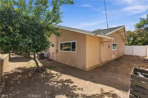 Exterior - 3970 Mt Vernon, Riverside, CA 92507 photo 8 of 9
