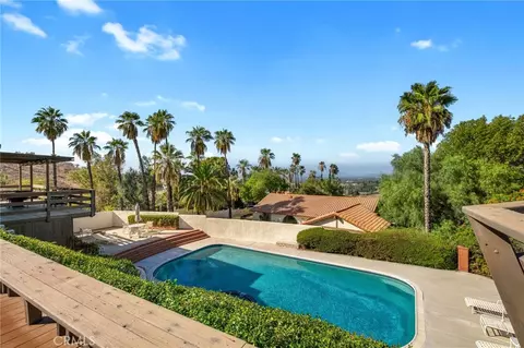 Exterior - 14560 Viewcrest, Riverside, CA 92504 photo 15 of 23