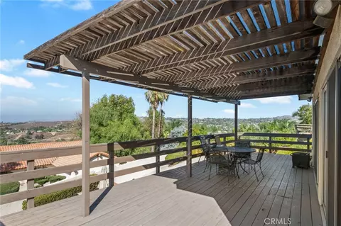 Exterior - 14560 Viewcrest, Riverside, CA 92504 photo 16 of 23