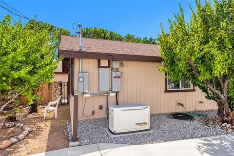 Exterior - 11030 Hickory Ave, Hesperia, CA 92345 photo 7 of 15