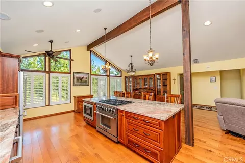 Kitchen - 11030 Hickory Ave, Hesperia, CA 92345 photo 4 of 4