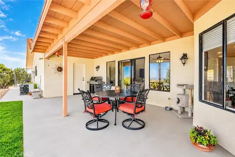 Exterior - 150 Smoke Tree Rd, Pinon Hills, CA 92372 photo 4 of 12
