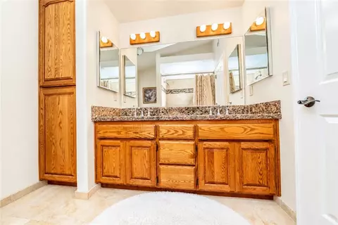 Bath - 150 Smoke Tree Rd, Pinon Hills, CA 92372 photo 7 of 7