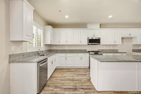 Kitchen - 20972 Center, Riverside, CA 92507 photo 4 of 4