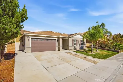 Exterior - 20972 Center, Riverside, CA 92507 photo 3 of 6