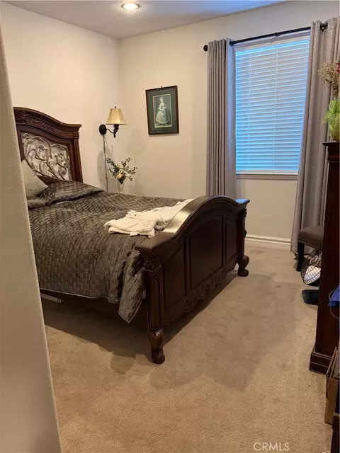 Bedroom - 18268 Hollowtree Ln, Riverside, CA 92504 photo 1 of 6