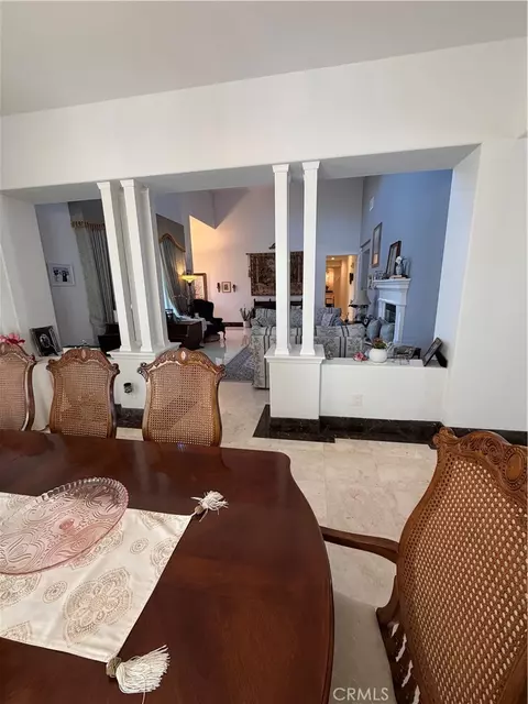 Dining - 18268 Hollowtree Ln, Riverside, CA 92504 photo 3 of 3