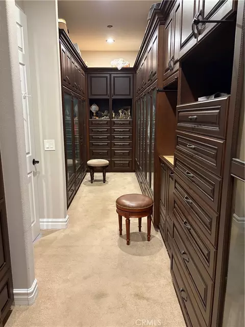 Other - 18268 Hollowtree Ln, Riverside, CA 92504 photo 9 of 12