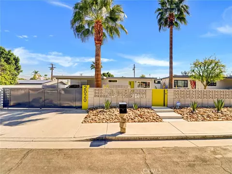 2020 Lawrence St, Palm Springs, CA 92264