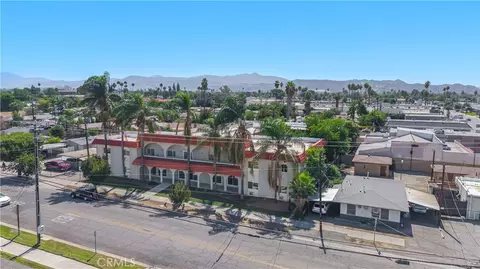 View/Area - 1353 E Devonshire Ave, Hemet, CA 92544 photo 4 of 7