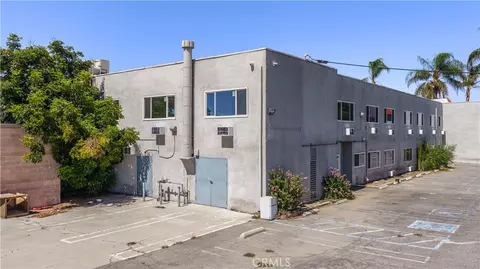 Exterior - 1353 E Devonshire Ave, Hemet, CA 92544 photo 1 of 2