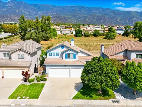 View/Area - 14842 Fox Ridge Dr, Fontana, CA 92336 photo 1 of 14