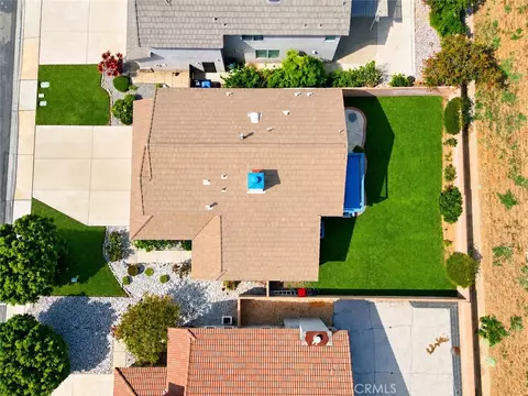 View/Area - 14842 Fox Ridge Dr, Fontana, CA 92336 photo 5 of 14