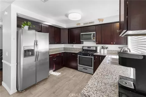 Entry Way - 1512 Cole, Highland, CA 92346 photo 1 of 1