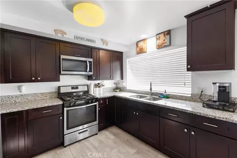 Kitchen - 1512 Cole, Highland, CA 92346 photo 5 of 5