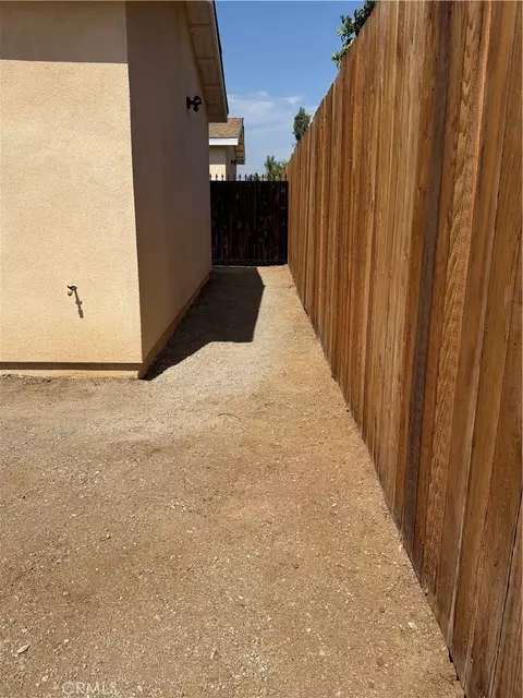 Exterior - 5875 Challen Ave, Riverside, CA 92503 photo 4 of 7