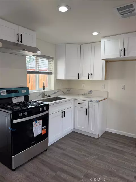 Kitchen - 5875 Challen Ave, Riverside, CA 92503 photo 2 of 5