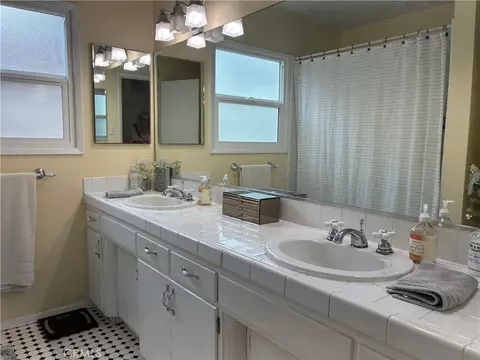 Bath - 5649 Laredo, Riverside, CA 92506 photo 1 of 1