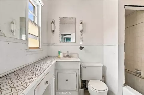Bath - 6100 Pachappa Dr, Riverside, CA 92506 photo 1 of 2