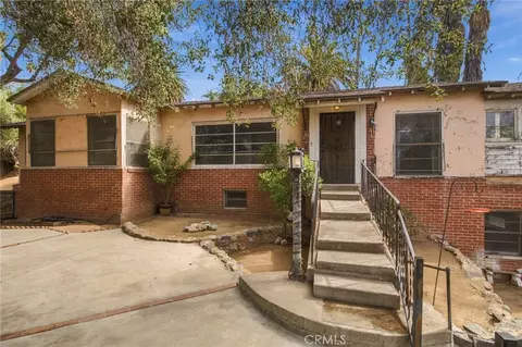 Exterior - 6100 Pachappa Dr, Riverside, CA 92506 photo 6 of 16