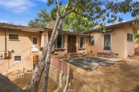 Exterior - 6100 Pachappa Dr, Riverside, CA 92506 photo 10 of 16
