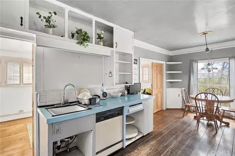 Kitchen - 6100 Pachappa Dr, Riverside, CA 92506 photo 4 of 4