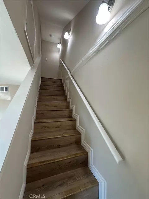 Entry Way - 261 Kendall Ave, San Bernardino, CA 92410 photo 4 of 4