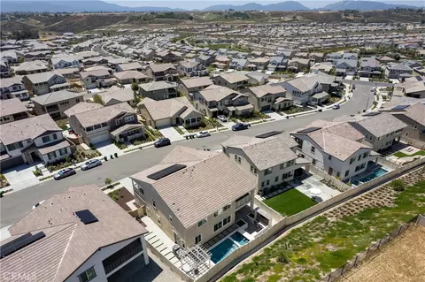 View/Area - 39494 Sagewood Rdg, Temecula, CA 92591 photo 3 of 7