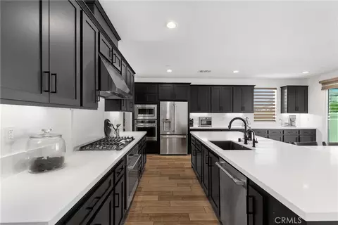 Kitchen - 39494 Sagewood Rdg, Temecula, CA 92591 photo 2 of 2