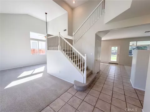 Entry Way - 33825 Glenoaks, Yucaipa, CA 92399 photo 1 of 2
