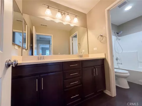 Bath - 45118 Morgan Hts, Temecula, CA 92592 photo 6 of 11
