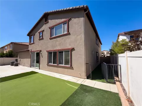 Exterior - 45118 Morgan Hts, Temecula, CA 92592 photo 3 of 6